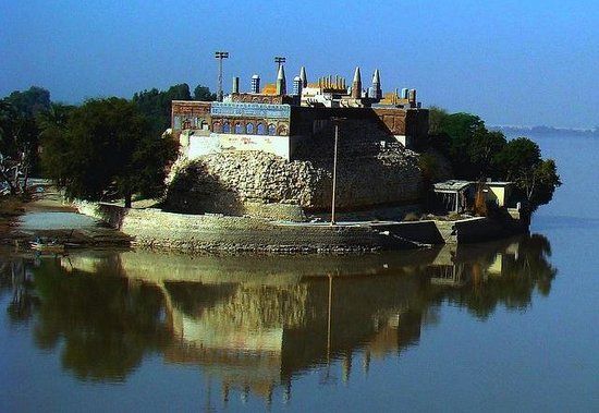 Tomb of Seven Sisters